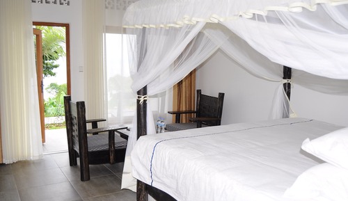 Room, 1 Bedroom, Balcony, Garden View