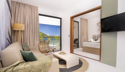 Suite, 1 Queen Bed with Sofa bed, Balcony, Sea View