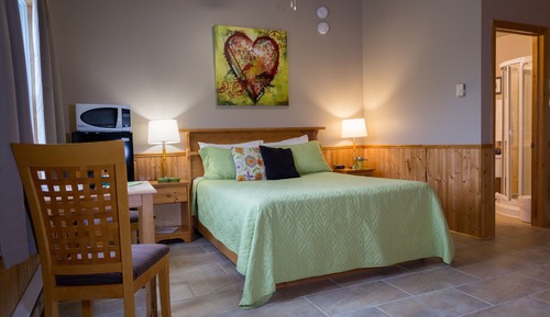 Deluxe Studio Suite