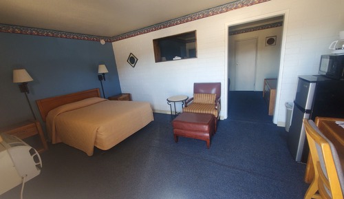 Basic Double Room