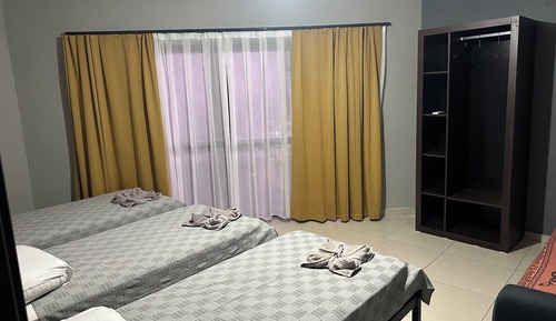 Economy Two-Bedroom Apartment (5 beds)