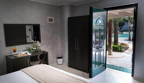 Comfort Room