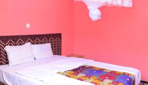 Basic Single Room, 2 Bedrooms