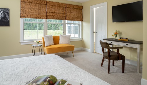 Quarter Horse, King Bed, Private Bathroom