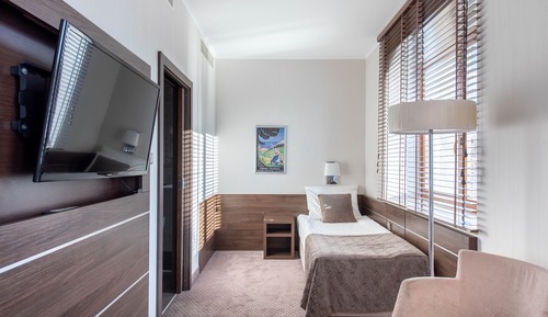 Premium Single Room