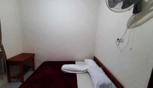 Basic Double Room