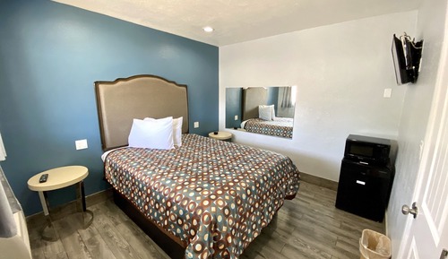 Room, 1 Queen Bed, Non Smoking