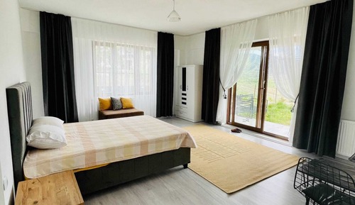 Family Suite, 2 Bedrooms, Terrace, Garden View
