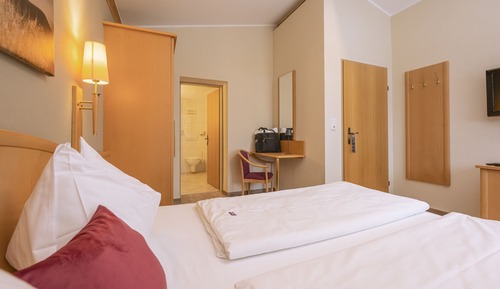 Basic Double Room