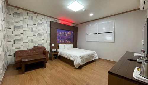 Room (General room)