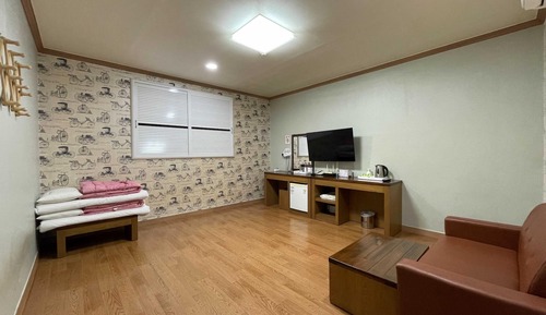 Room (Ondol)