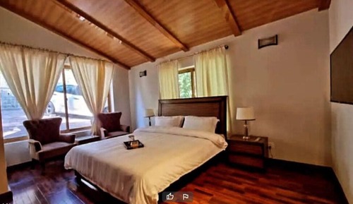 Deluxe Cottage
