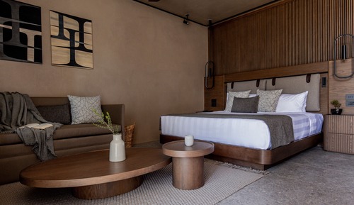 Breathe Suite with Private Pool