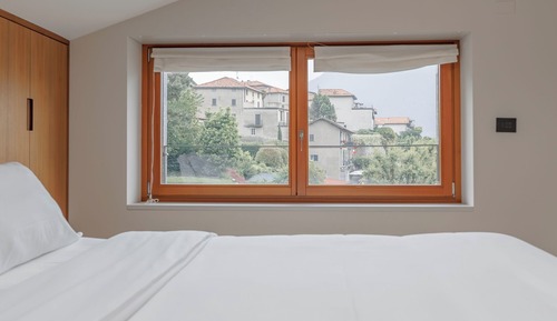 Deluxe Apartment, Lake View