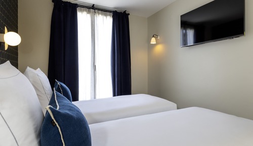 Superior Twin Room