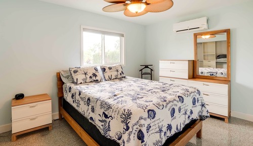 House (2 Bedrooms)