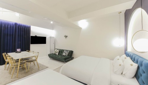 Family Twin Room