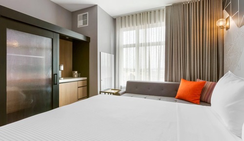 Standard Room, 2 Queen Beds, Non Smoking