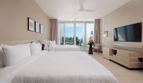 Deluxe Room, 2 Queen Beds, Resort View