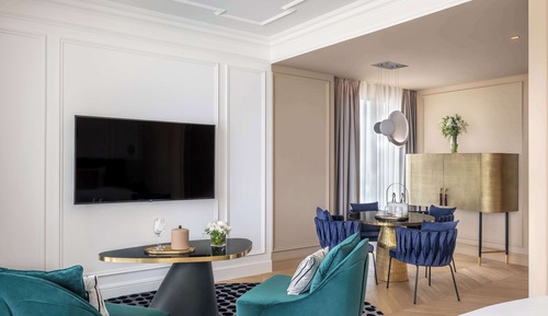 Junior Suite, 1 King Bed