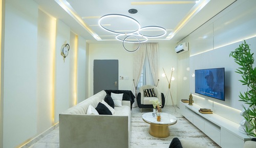 Deluxe Studio