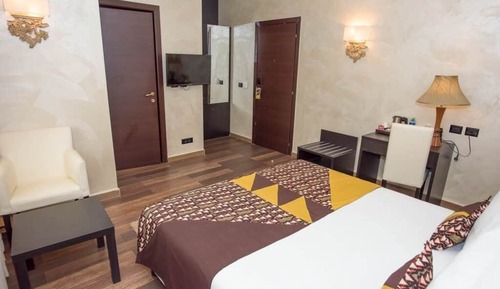 Executive Room