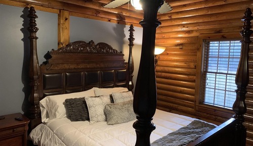 Gardenia Room