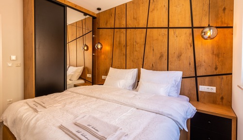 Comfort Apartment, Courtyard View