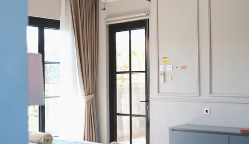 Superior Room, 1 King Bed, Non Smoking, Garden View
