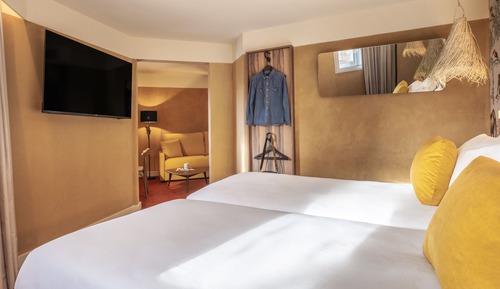 Suite