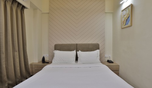 Luxury Room, 1 Bedroom, City View, Garden Area