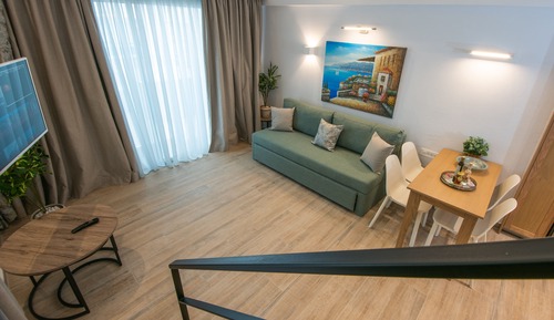Exclusive Apartment