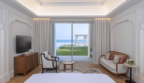 Deluxe Room, 1 King Bed