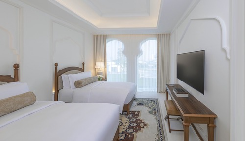 Room, Multiple Beds, Garden View