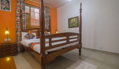 Executive Cottage