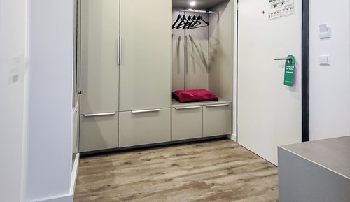 Junior Studio Suite, Accessible