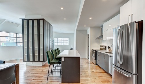 Deluxe Condo