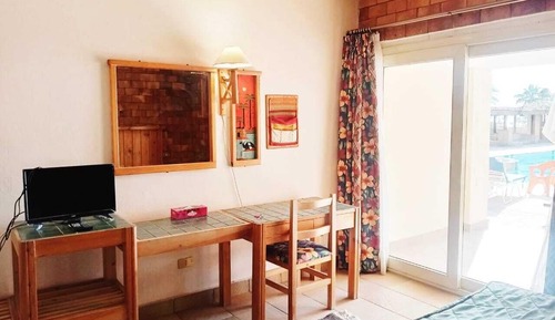 Superior Twin Room, 1 Bedroom, Pool View