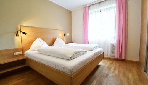 Apartment, 2 Bedrooms, Balcony, Garden View
