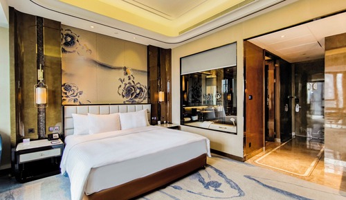 Superior Double Room, City View