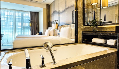 Standard Twin Room, 2 Double Beds, City View