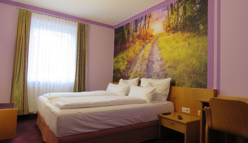 Comfort Double Room, 1 King Bed, Non Smoking, Balcony