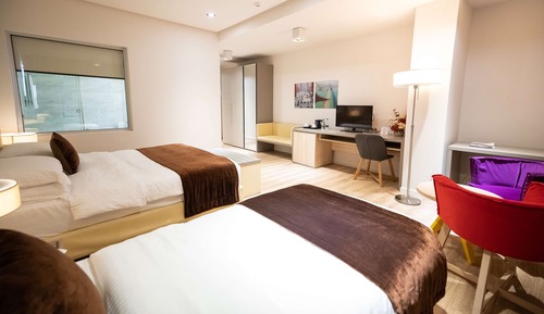 Deluxe Room, 1 Double Bed, Non Smoking, Bathtub (with Sofabed)