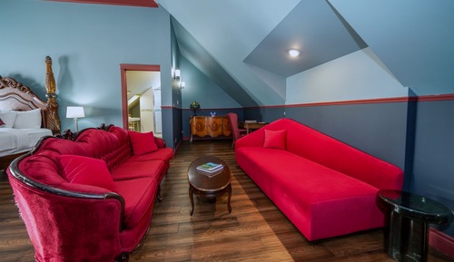 Grand Penthouse Suite