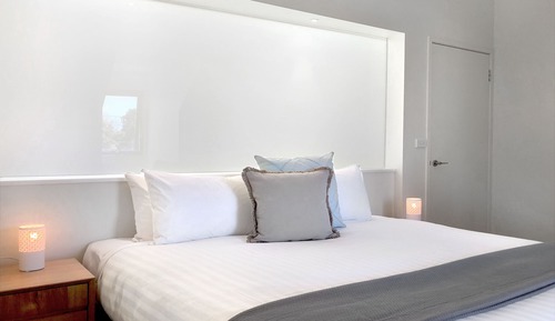 Three Bedroom South St Apartment - Battery Point