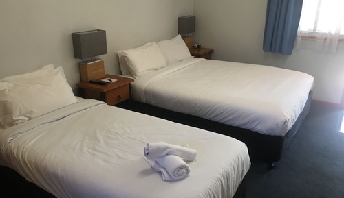 Standard Twin Room