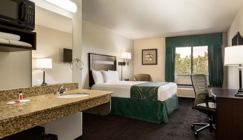Room, 1 Queen Bed, Accessible, Non Smoking