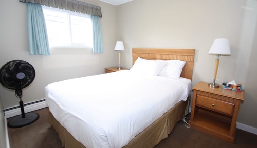 Classic Room, 2 Bedrooms (2 Queen Beds)
