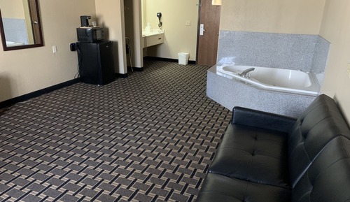 Deluxe Room, 1 King Bed