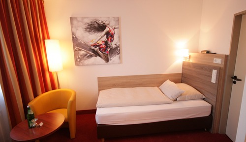 Comfort Single Room